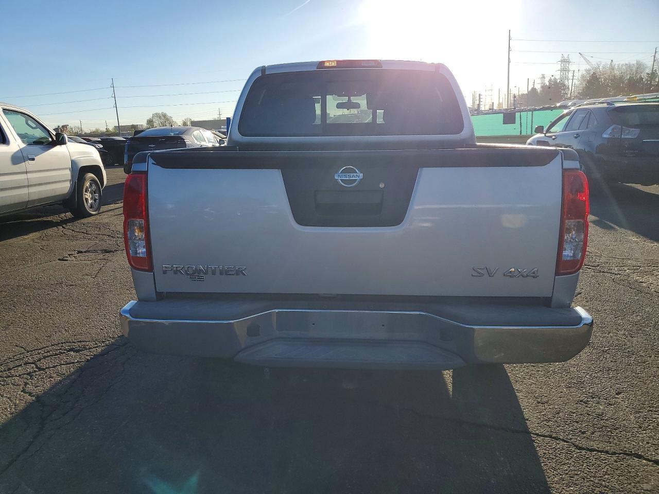 2016 NISSAN Frontier