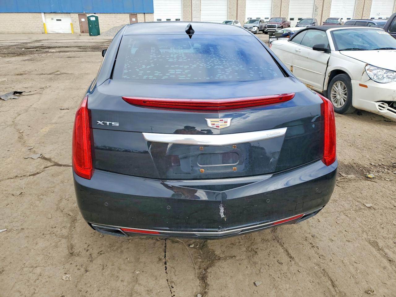 2016 CADILLAC XTS