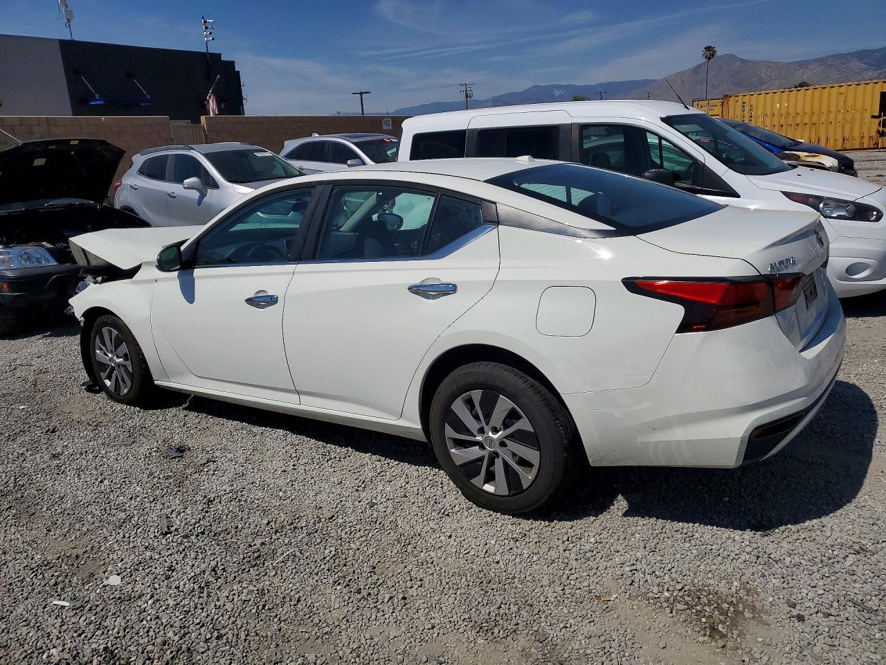 2019 NISSAN ALTIMA