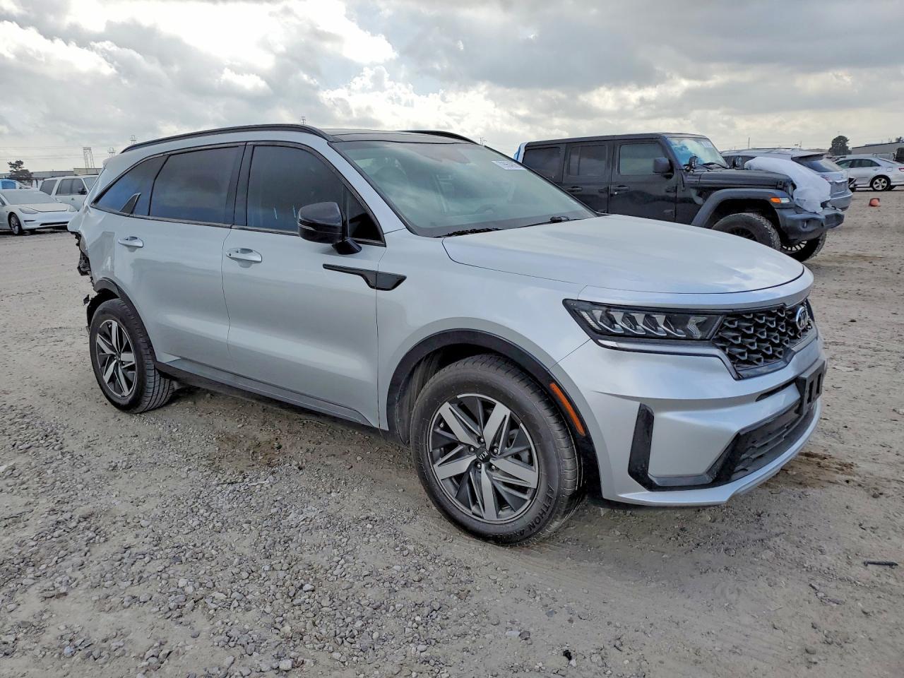 2021 KIA SORENTO