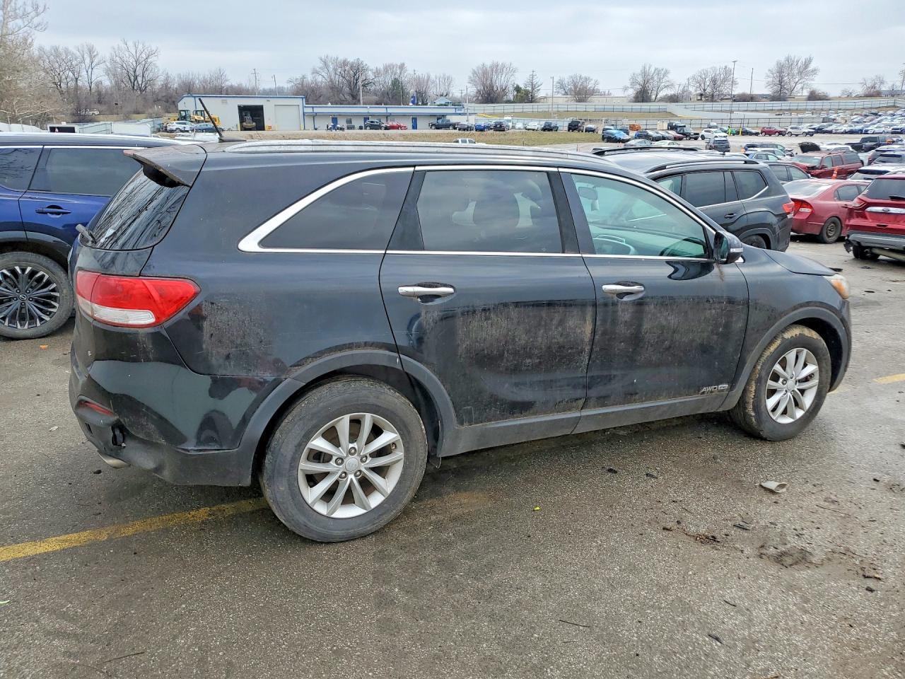 2016 KIA SORENTO