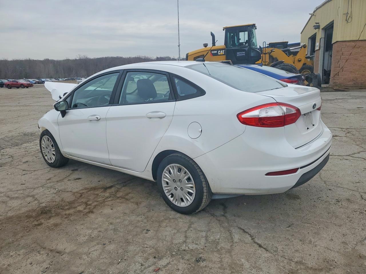 2015 FORD Fiesta