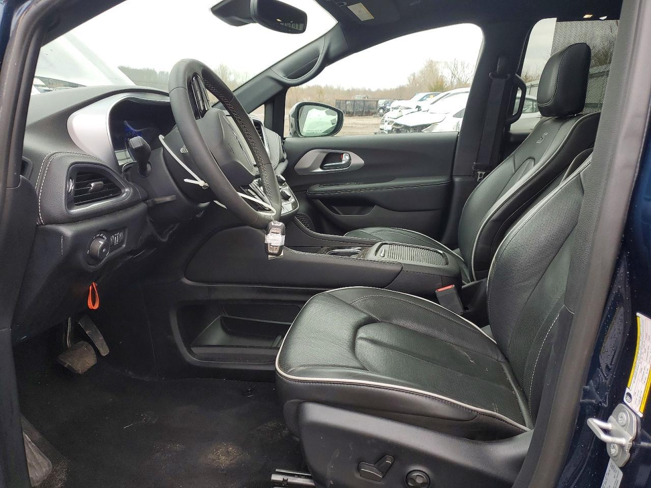 2025 CHRYSLER Pacifica