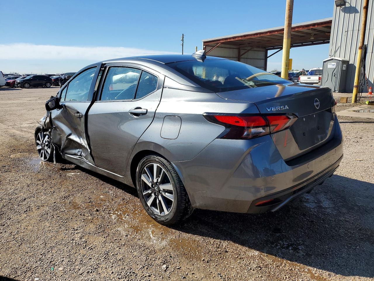 2025 NISSAN VERSA