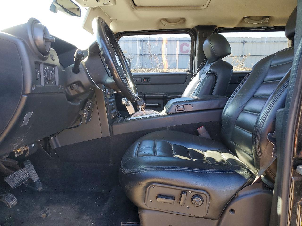 2005 HUMMER H2