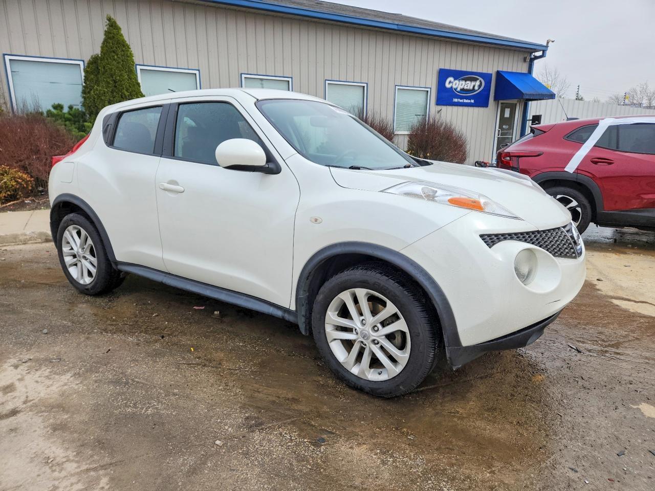 2013 NISSAN Juke