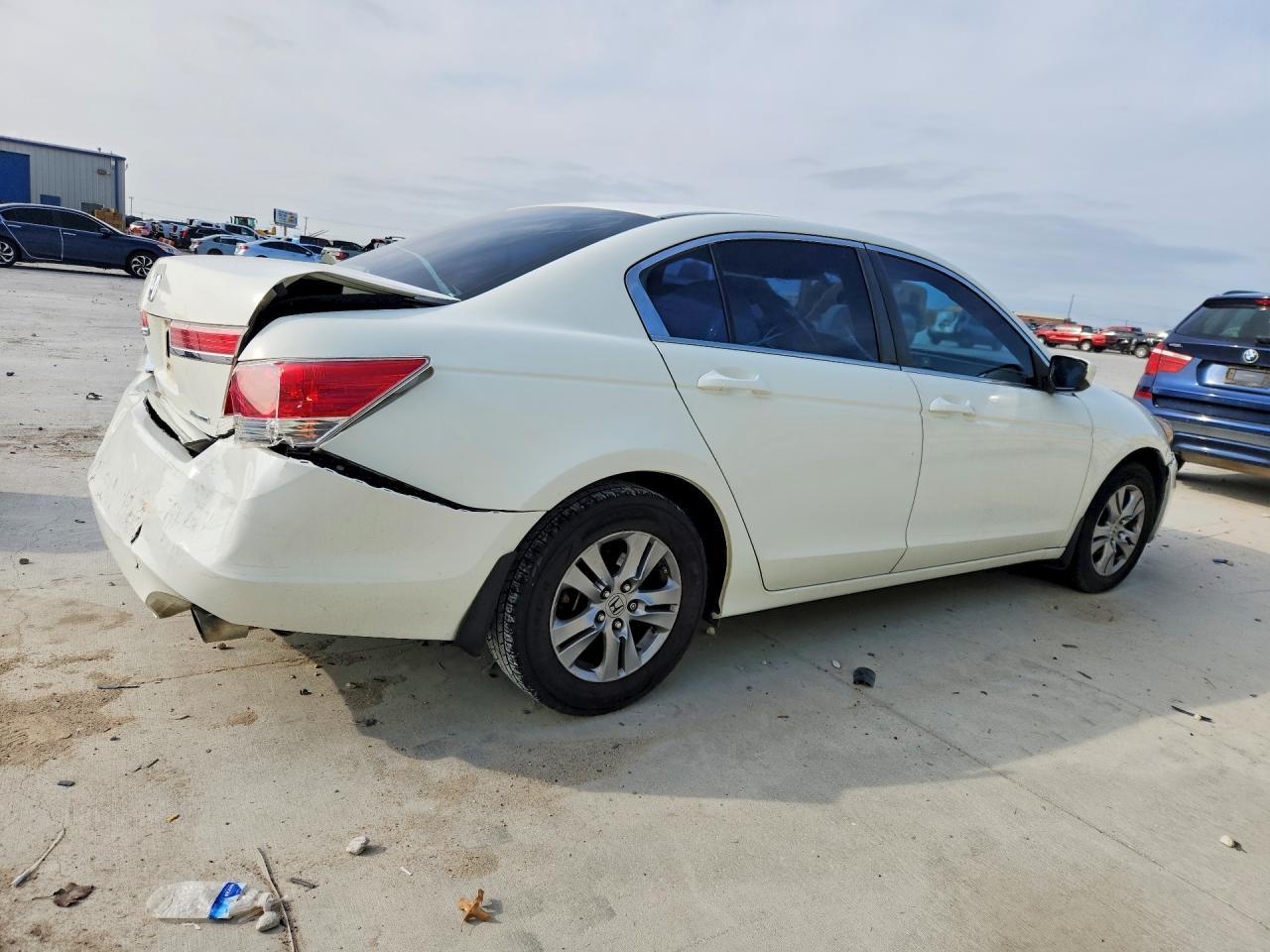 2012 HONDA ACCORD
