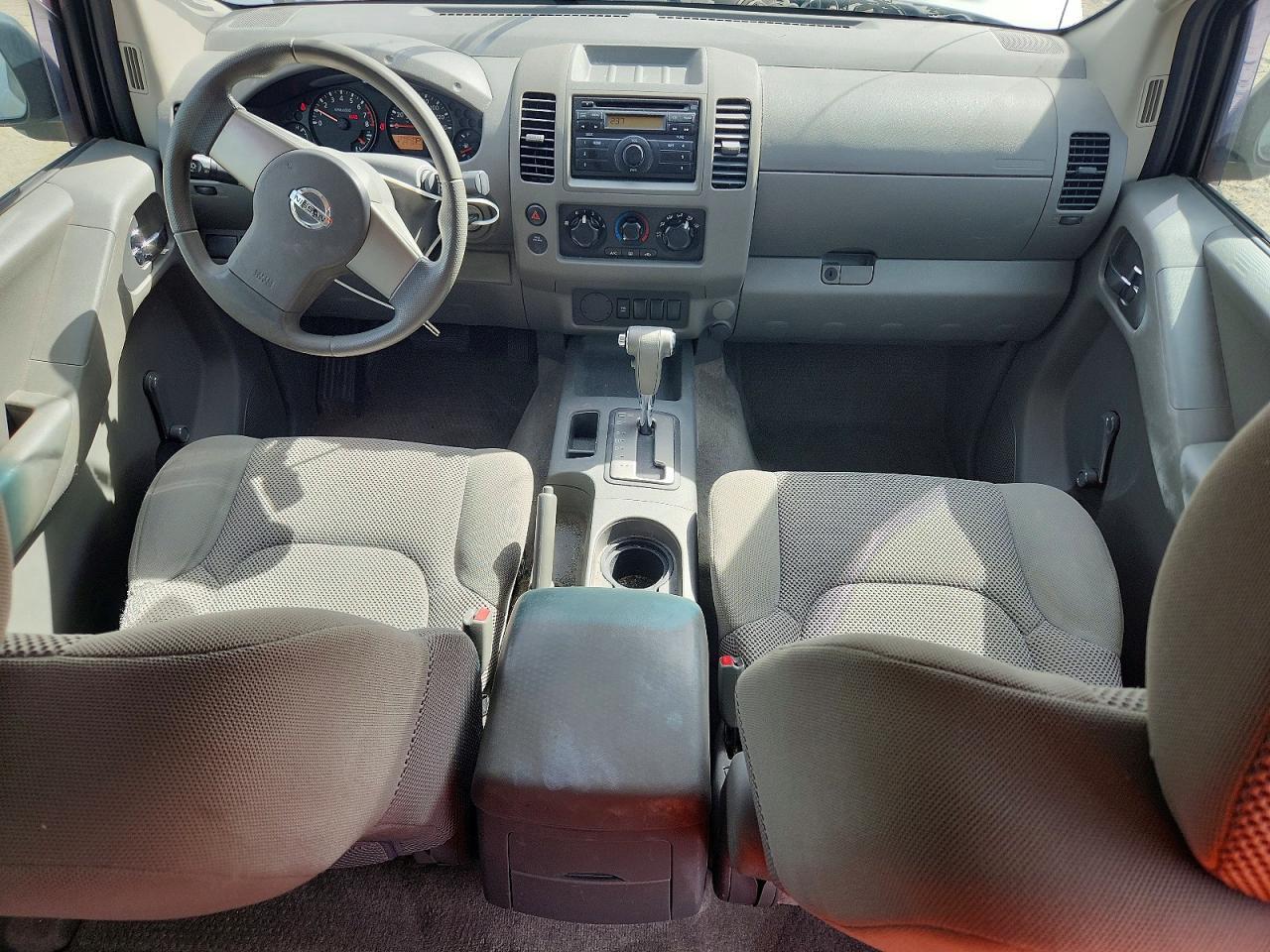 2011 NISSAN Frontier