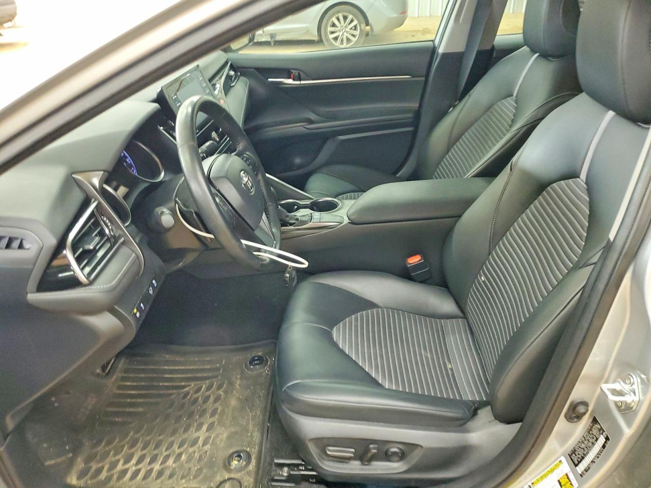 2022 TOYOTA CAMRY