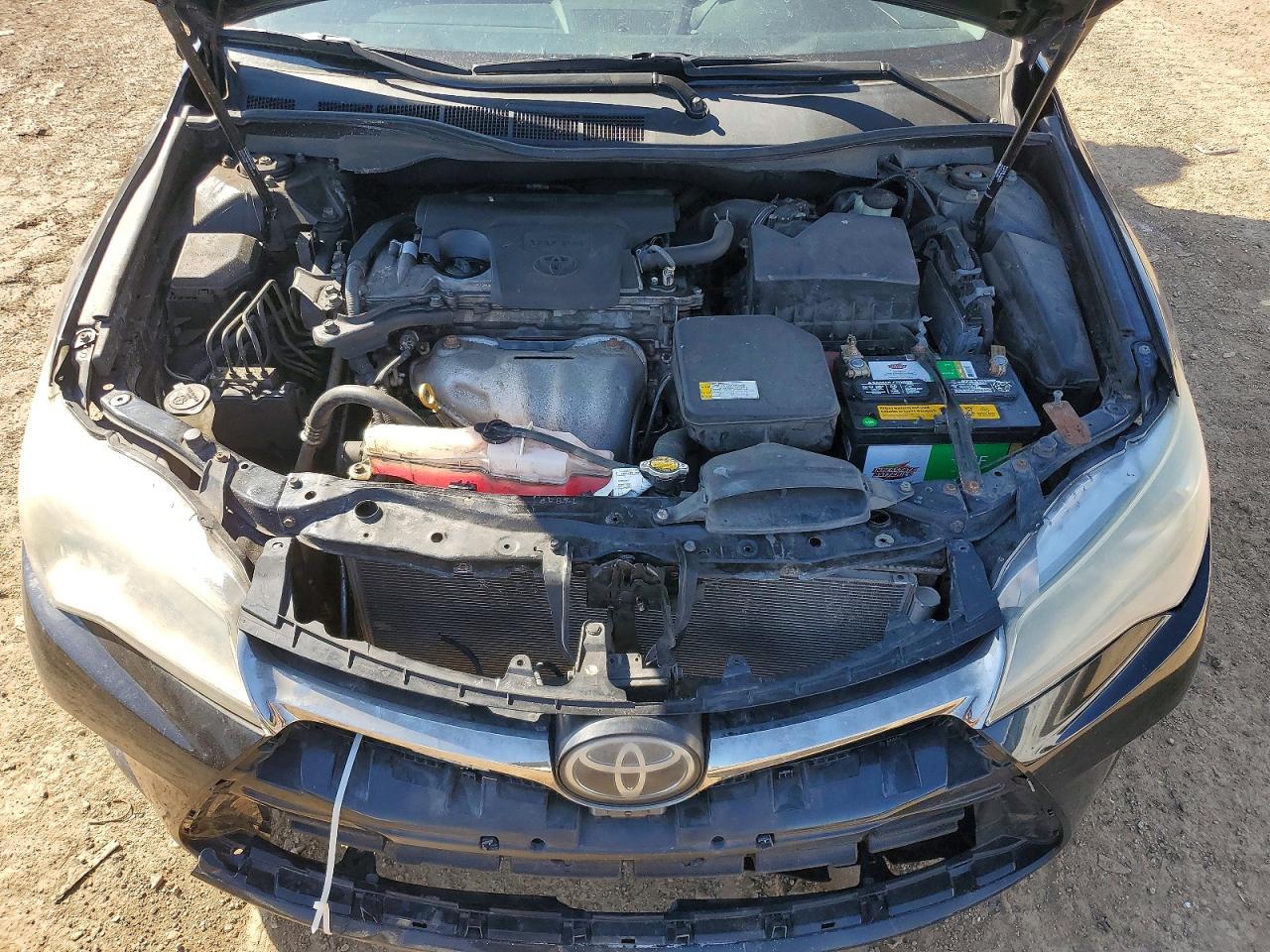 2016 TOYOTA CAMRY