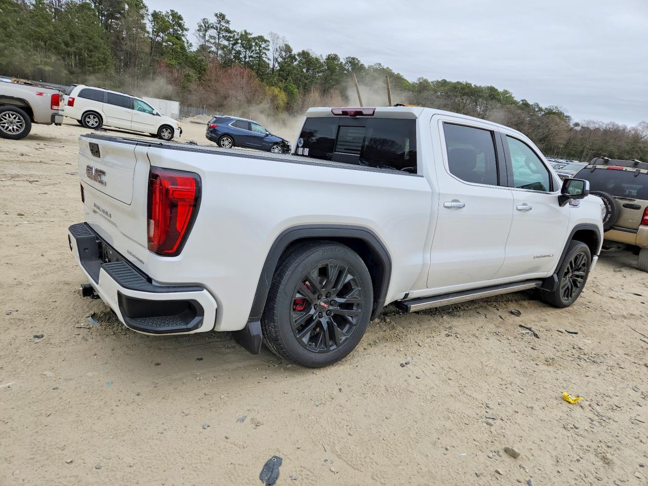 2022 GMC Sierra