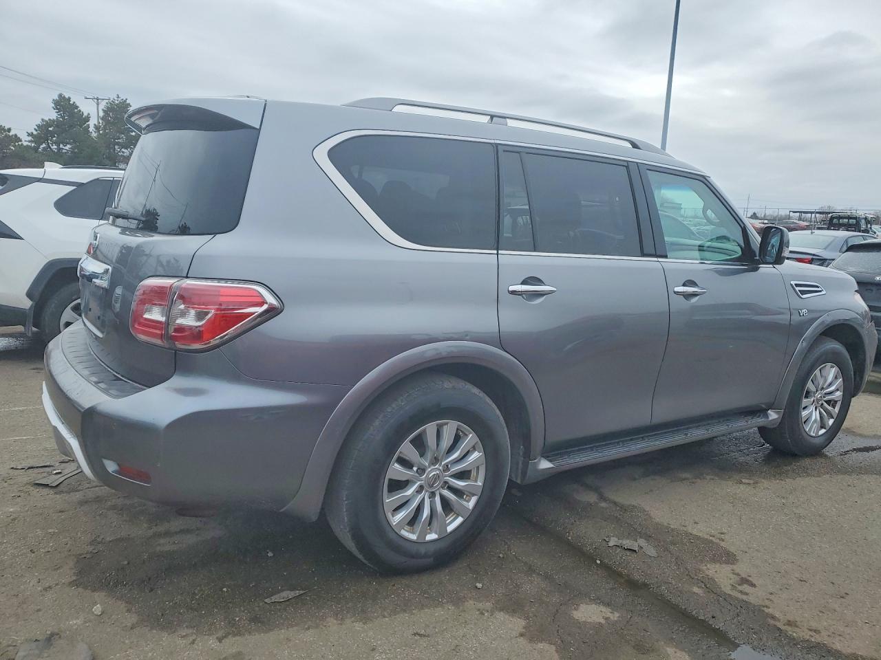 2017 NISSAN Armada