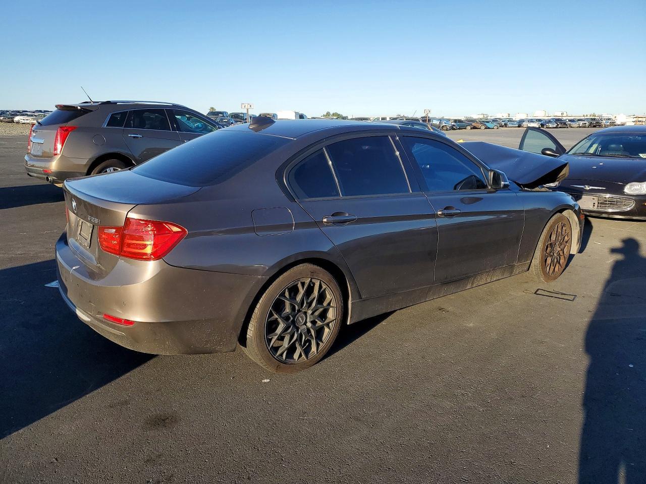 2013 BMW 3 SERIES