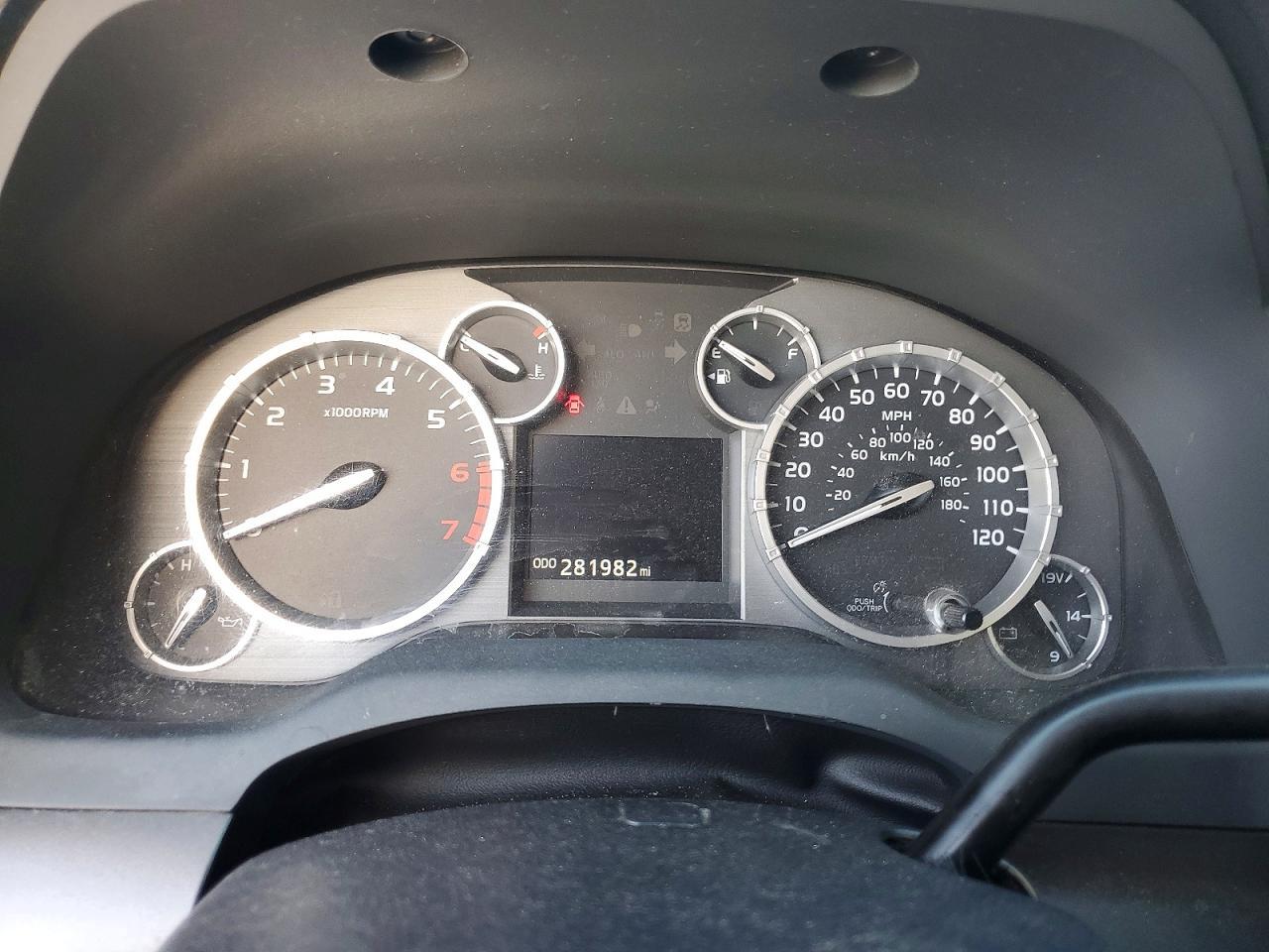 2017 TOYOTA TUNDRA