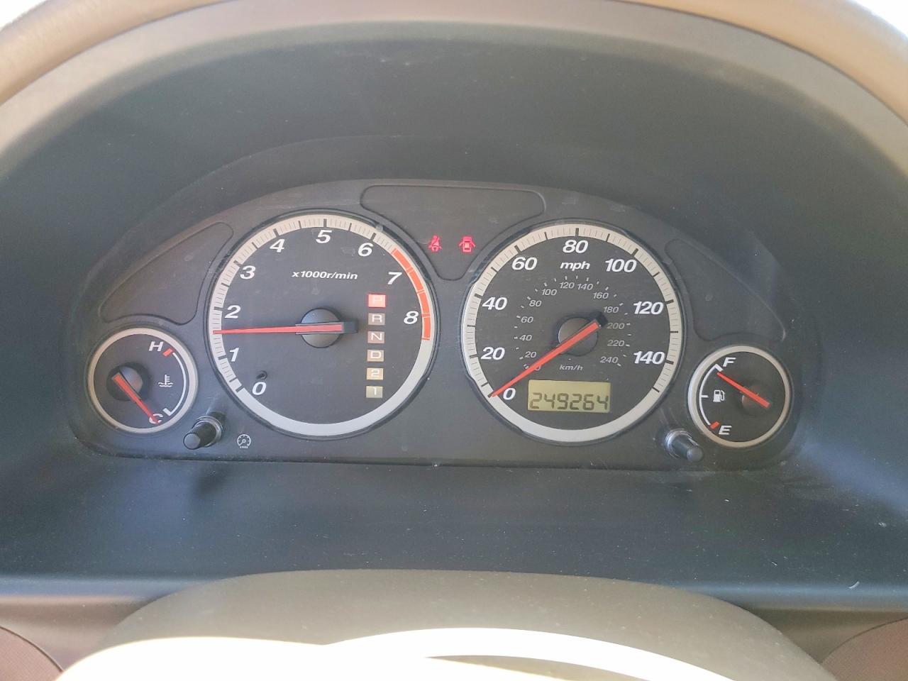 2004 HONDA CR-V