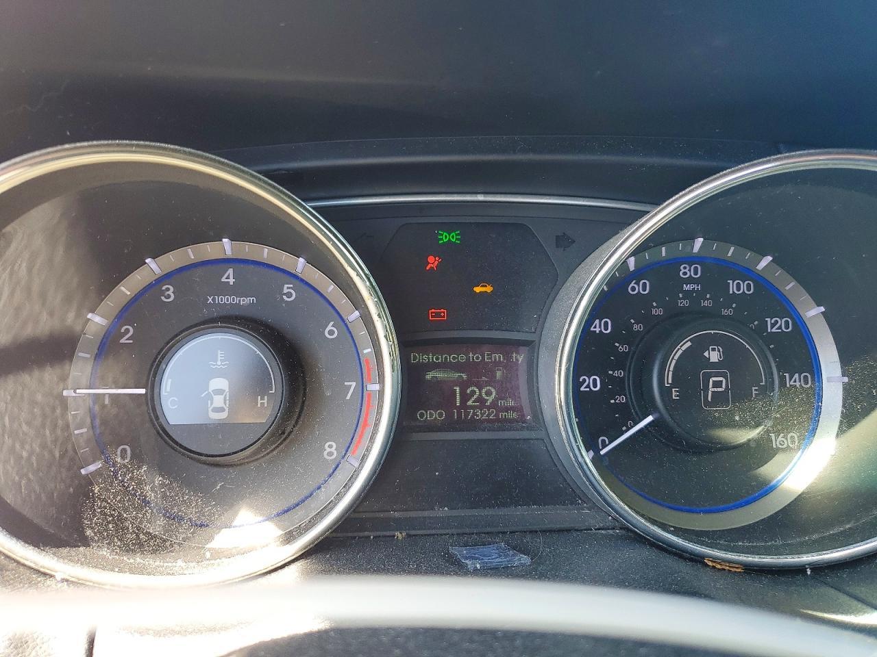2011 HYUNDAI SONATA
