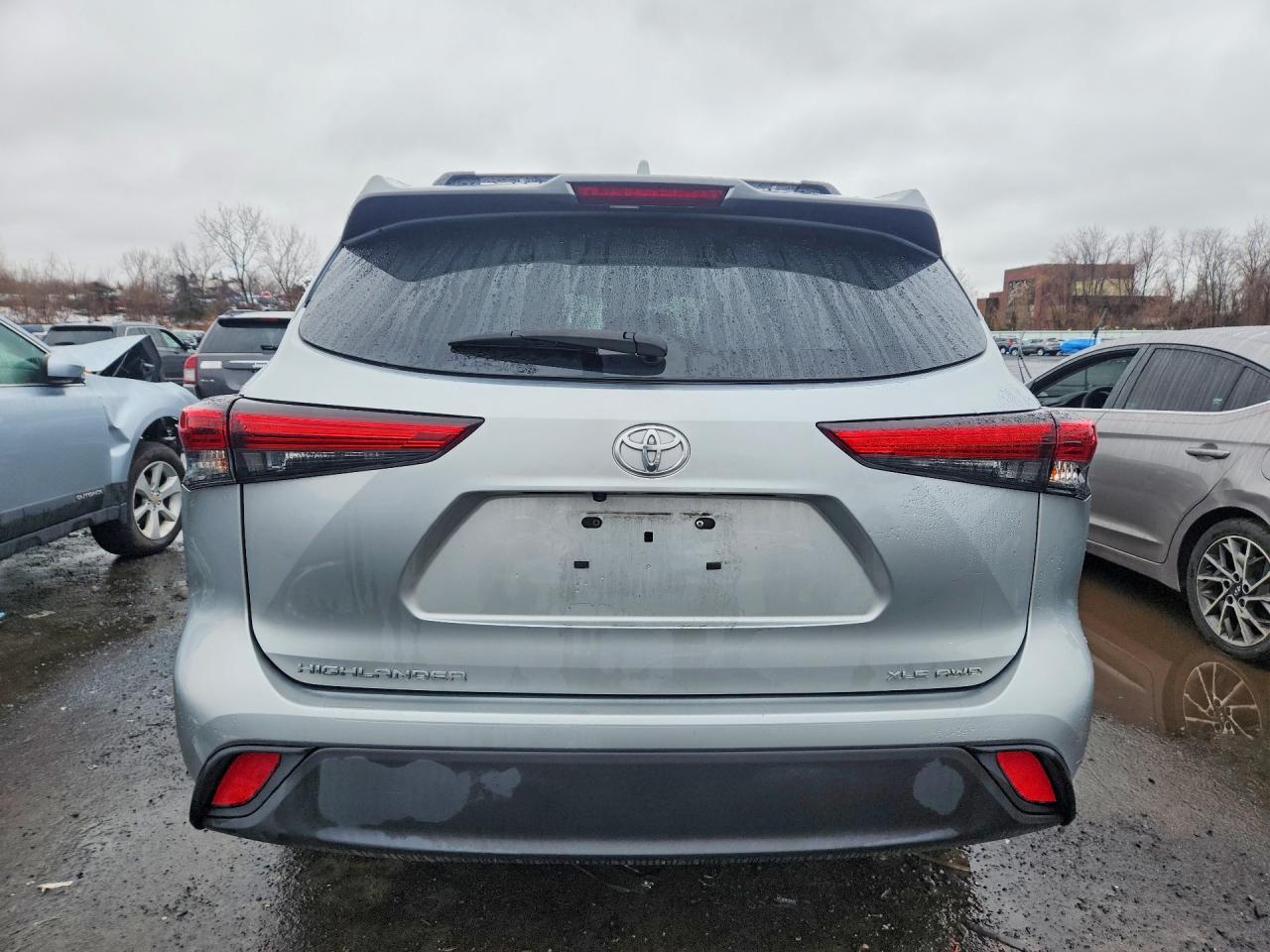 2020 TOYOTA HIGHLANDER