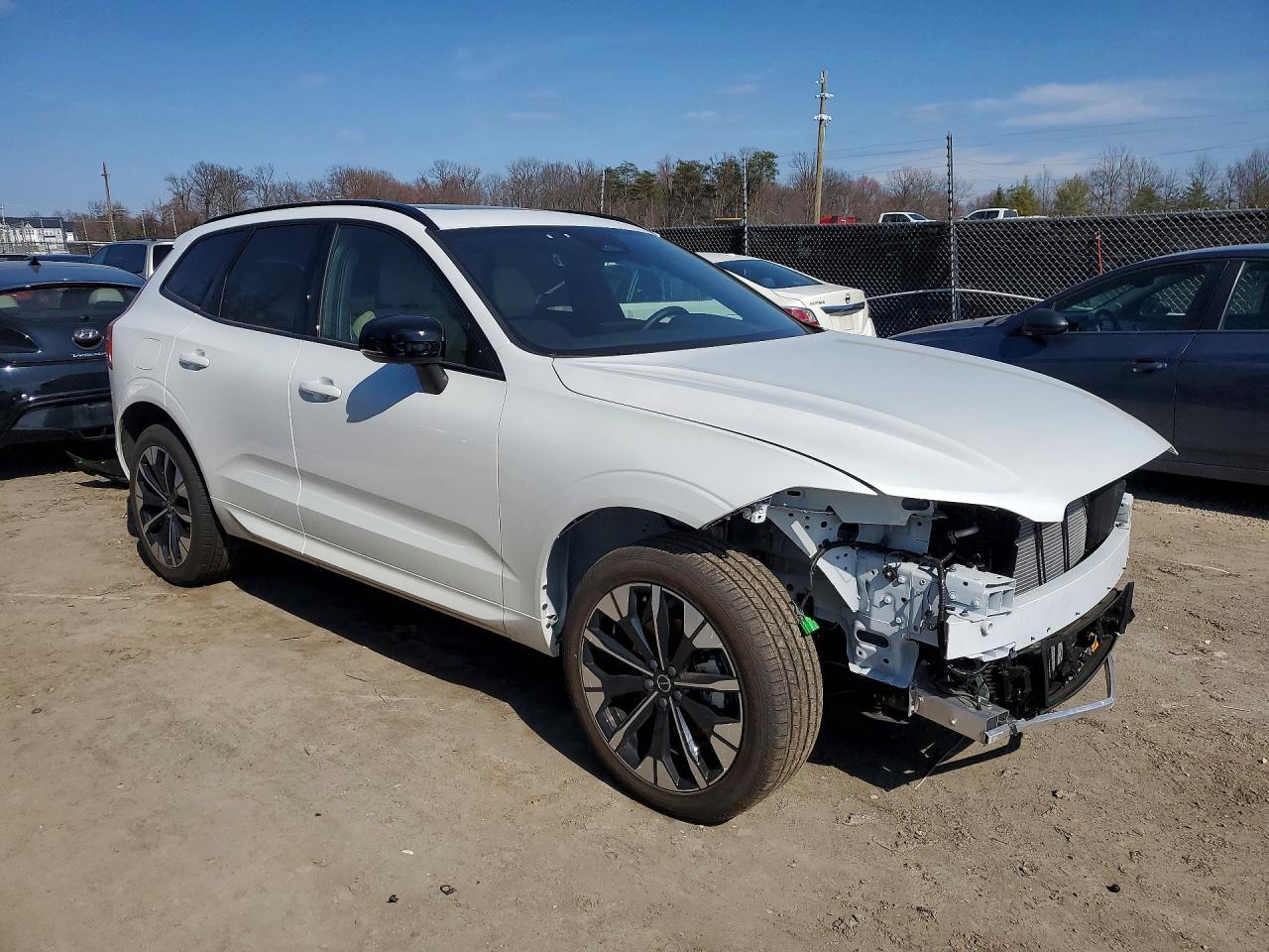 2026 VOLVO XC60