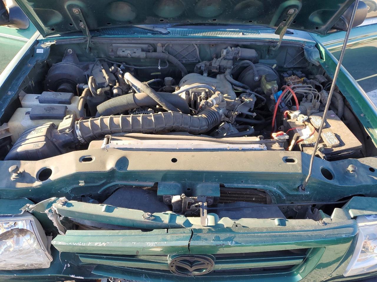 2001 MAZDA B3000