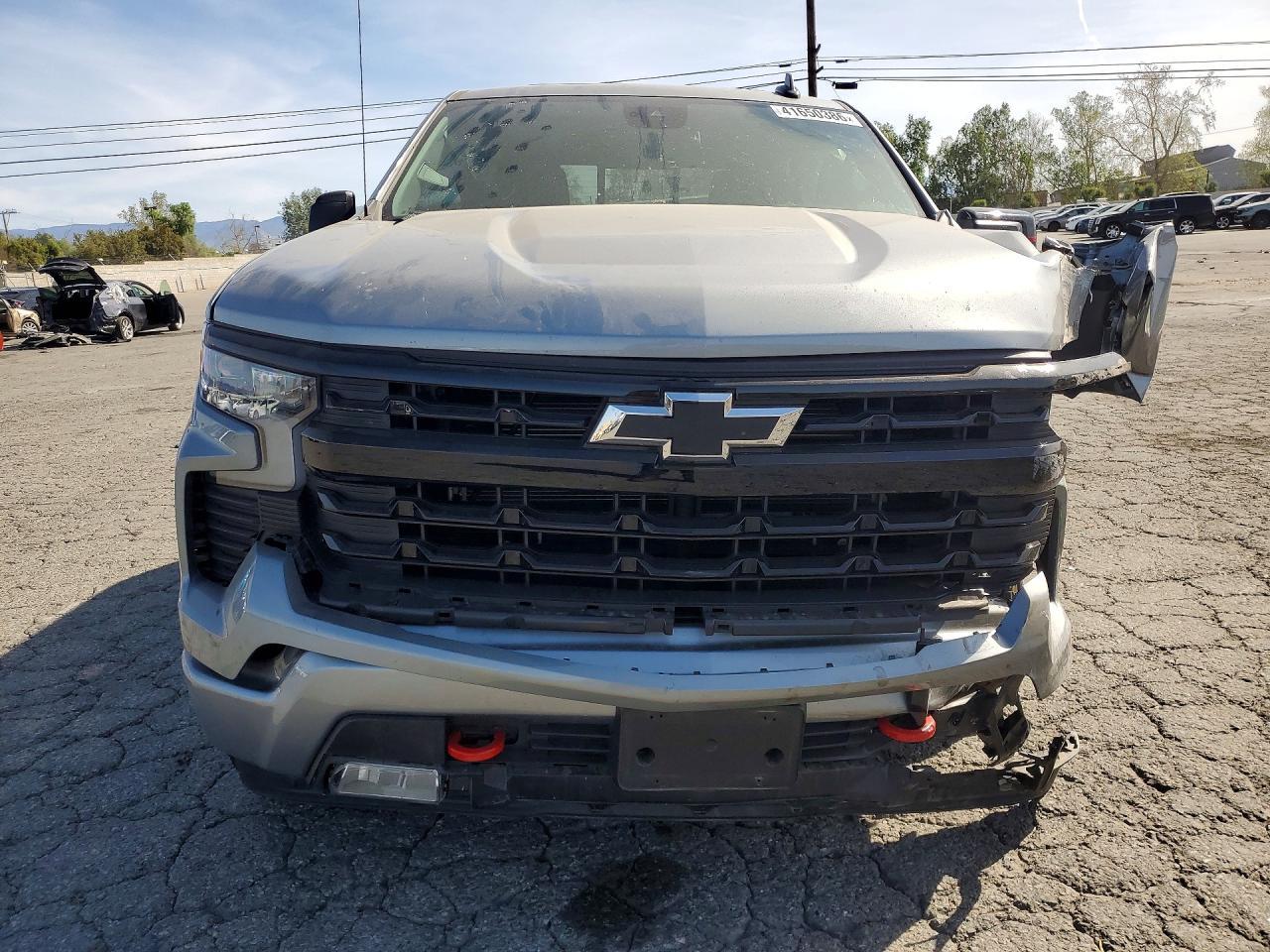 2025 CHEVROLET Silverado