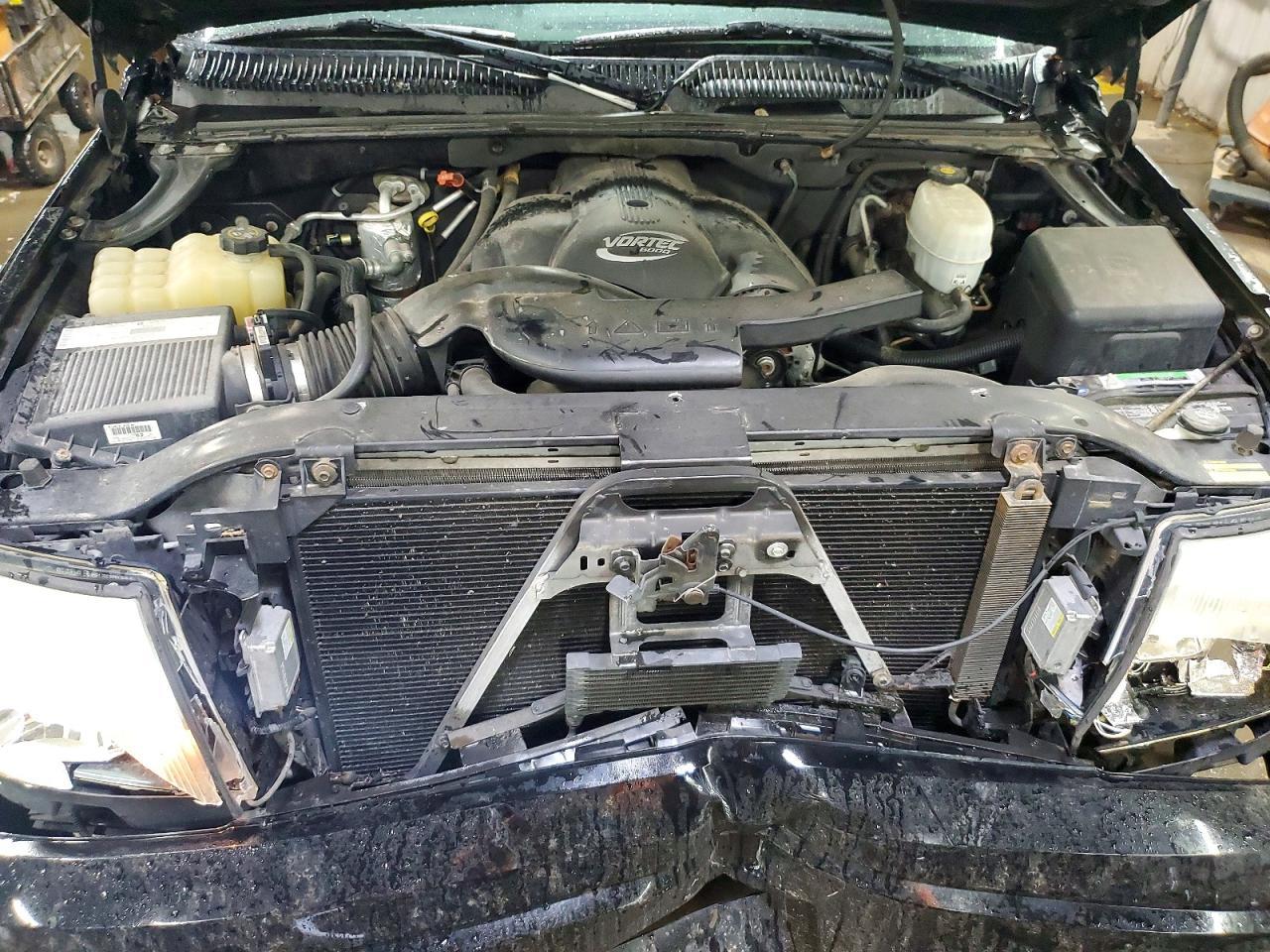 2003 CADILLAC ESCALADE