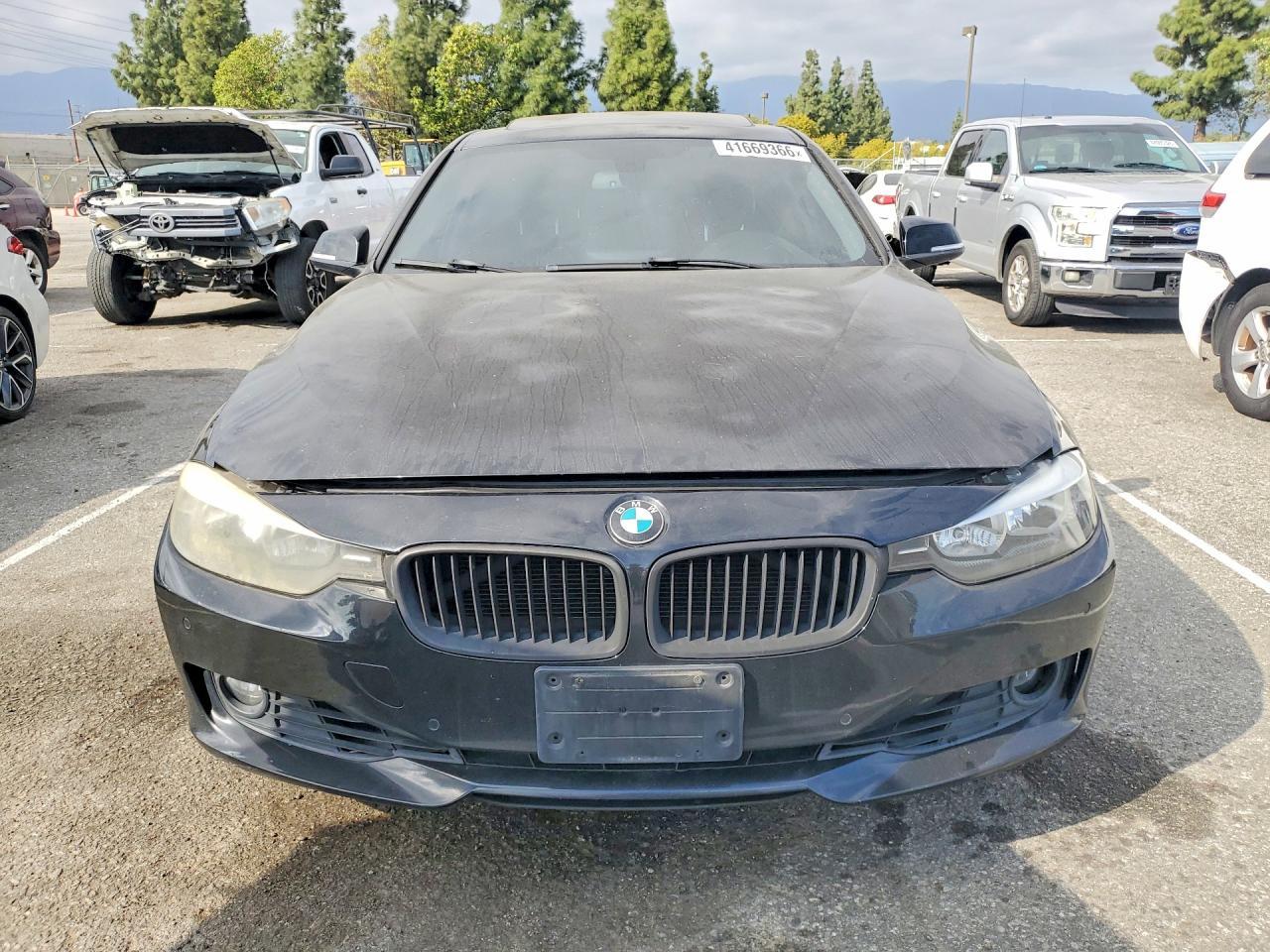2013 BMW 3 SERIES