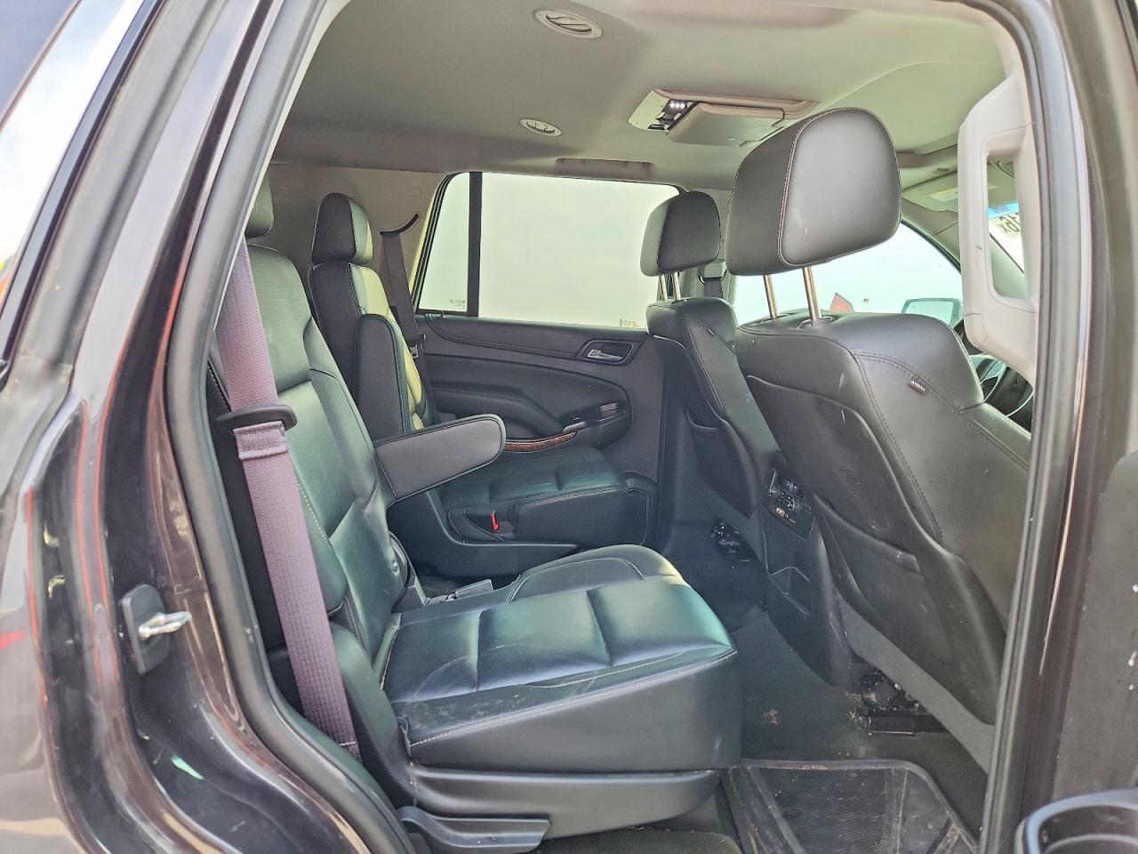 2016 CHEVROLET Tahoe