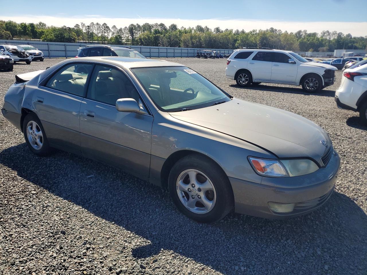 1999 LEXUS Es 300
