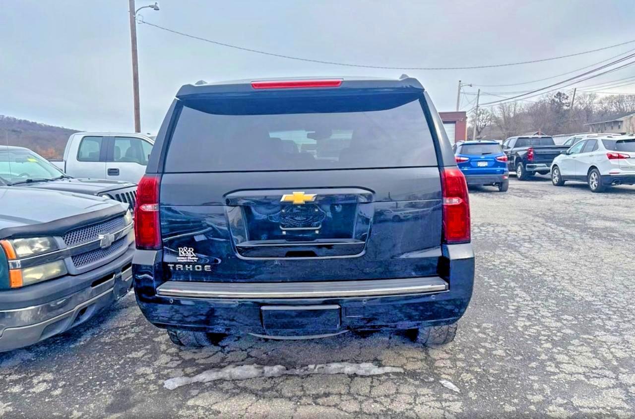 2016 CHEVROLET Tahoe