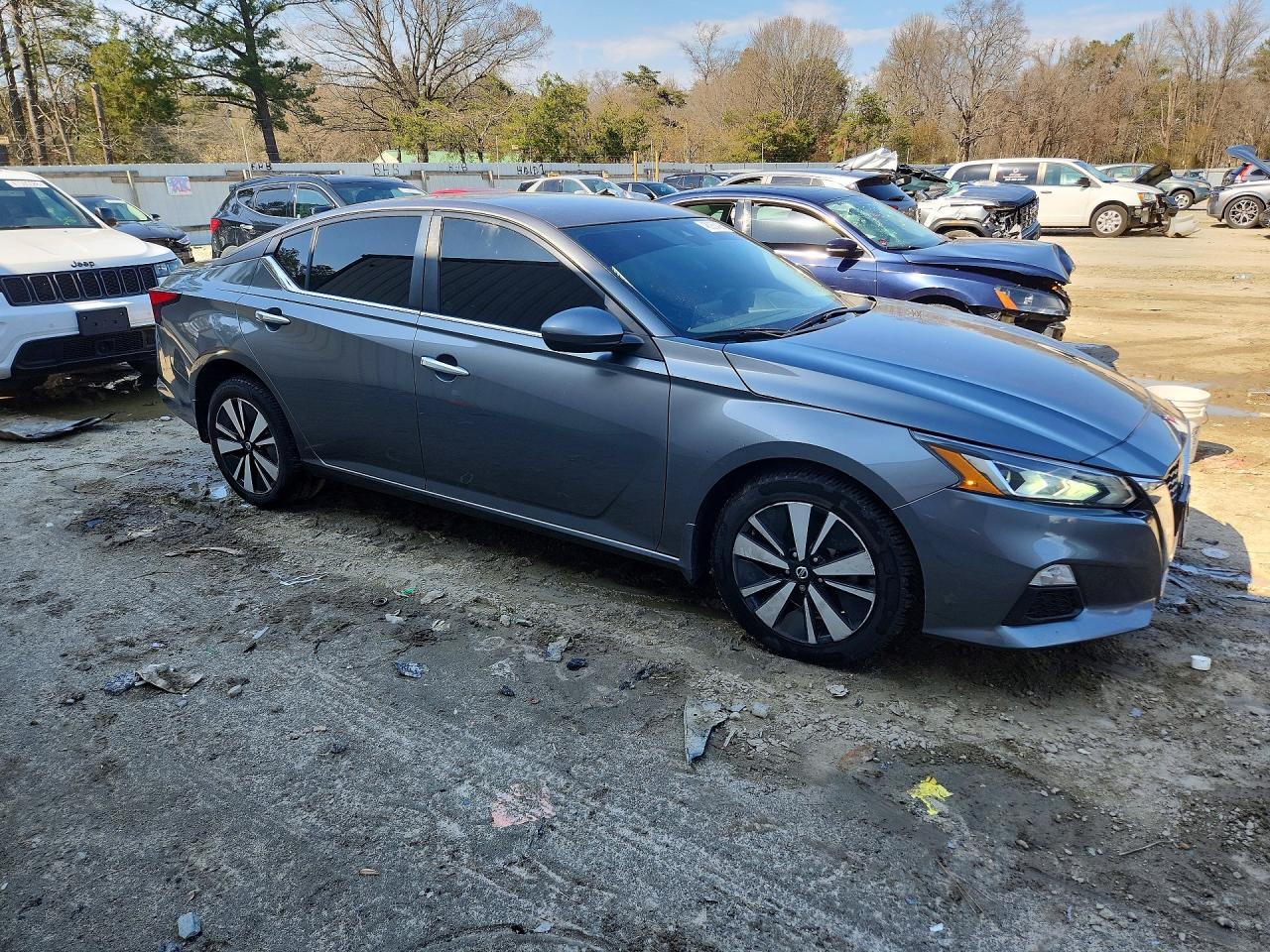 2022 NISSAN ALTIMA