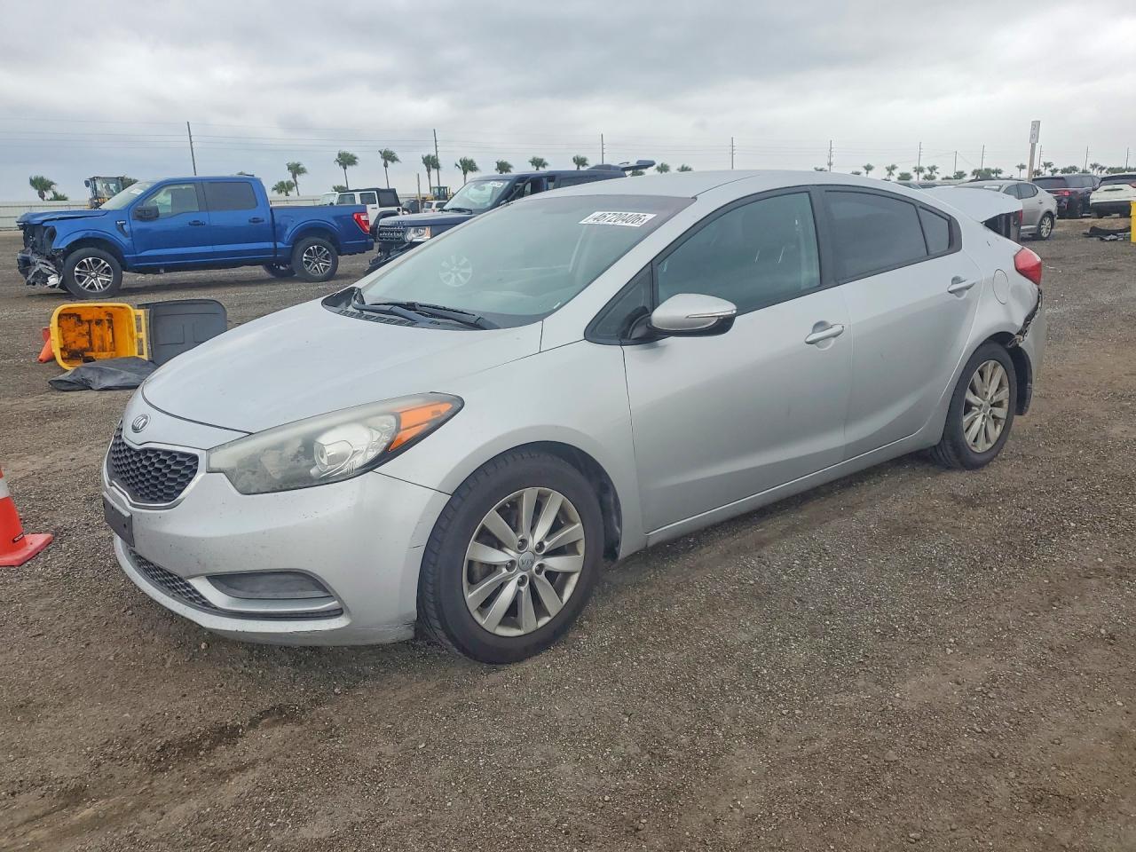 2015 KIA FORTE