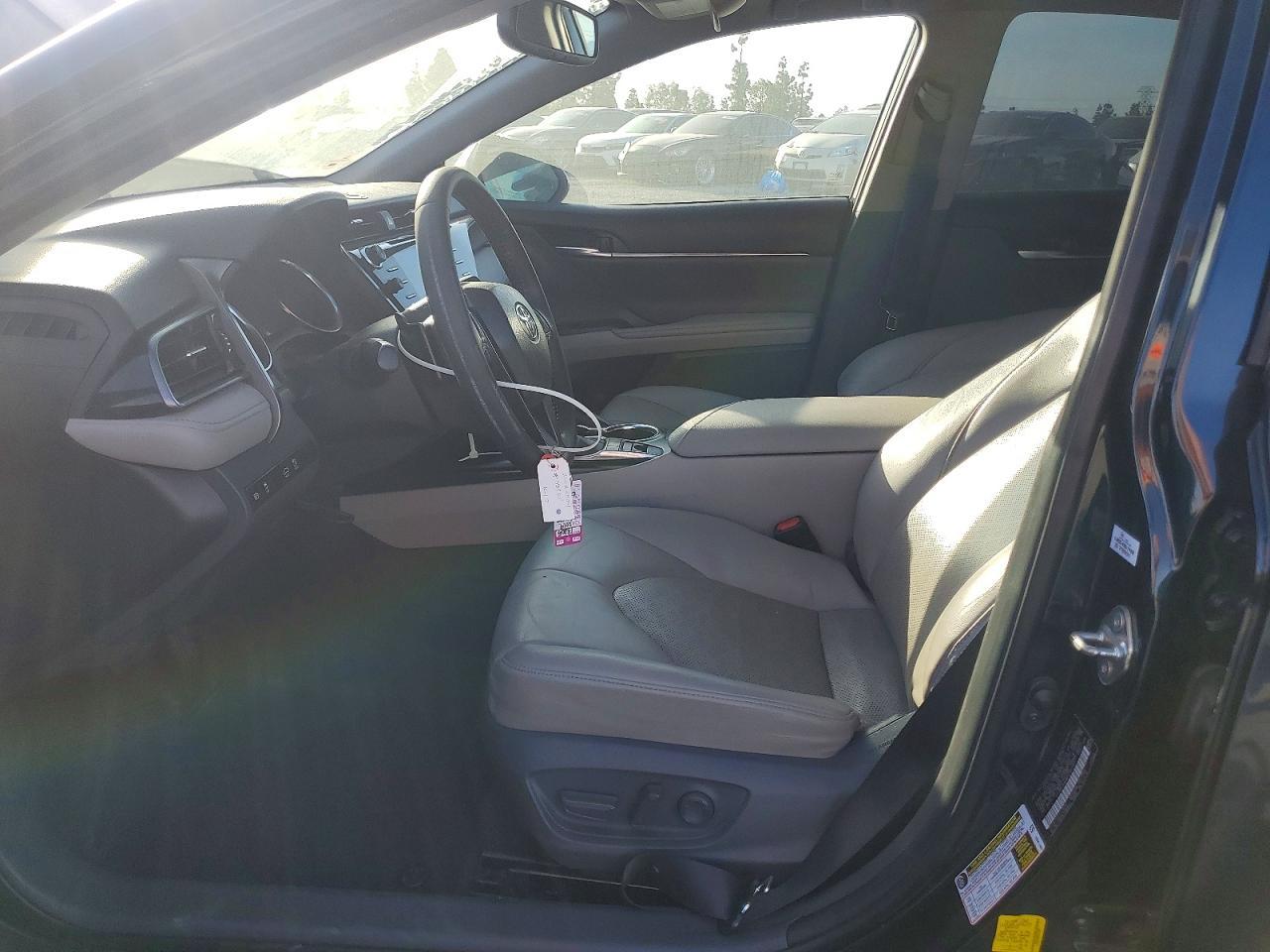 2019 TOYOTA CAMRY