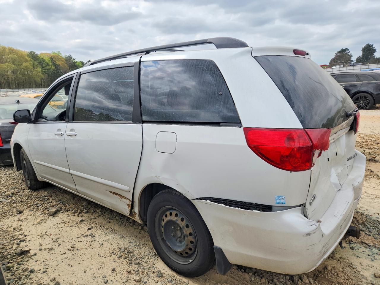 2006 TOYOTA SIENNA