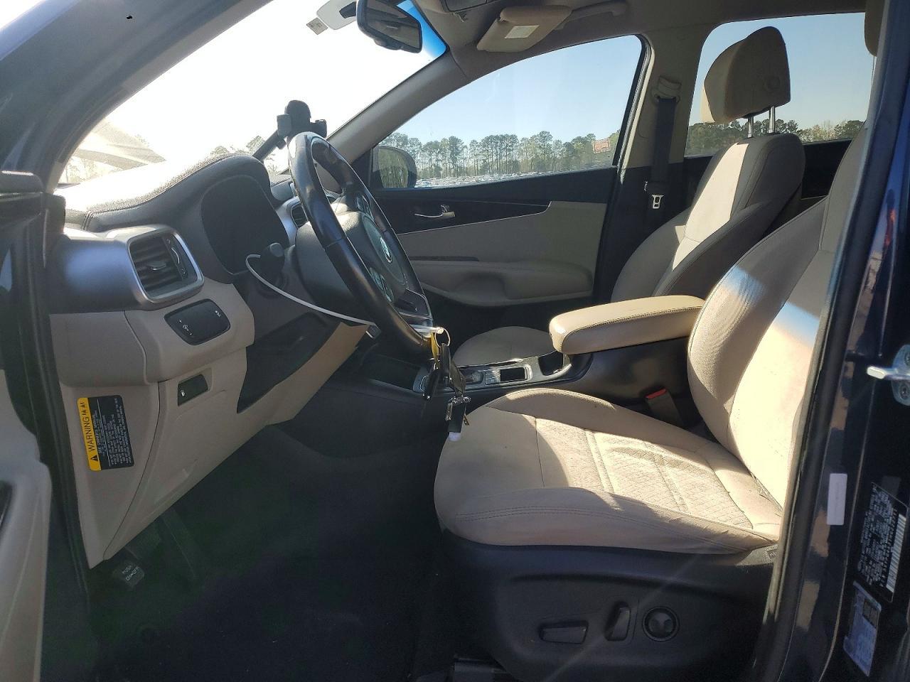 2017 KIA SORENTO