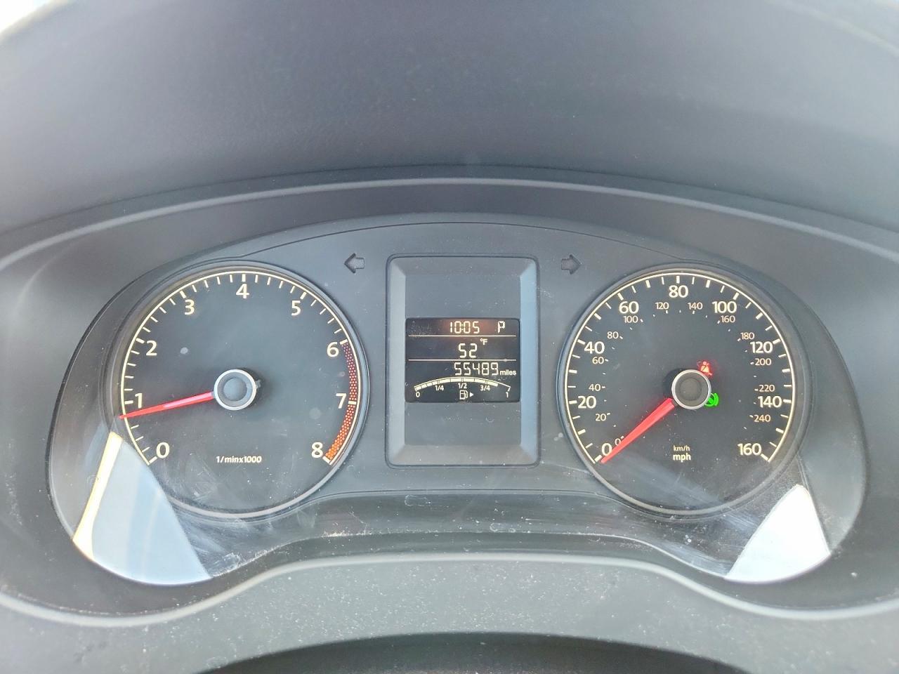 2011 VOLKSWAGEN JETTA