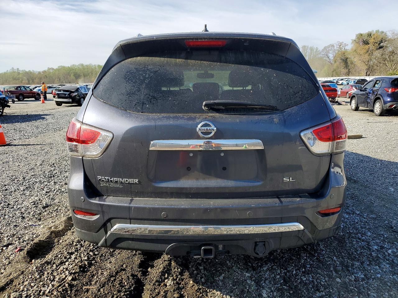 2014 NISSAN PATHFINDER