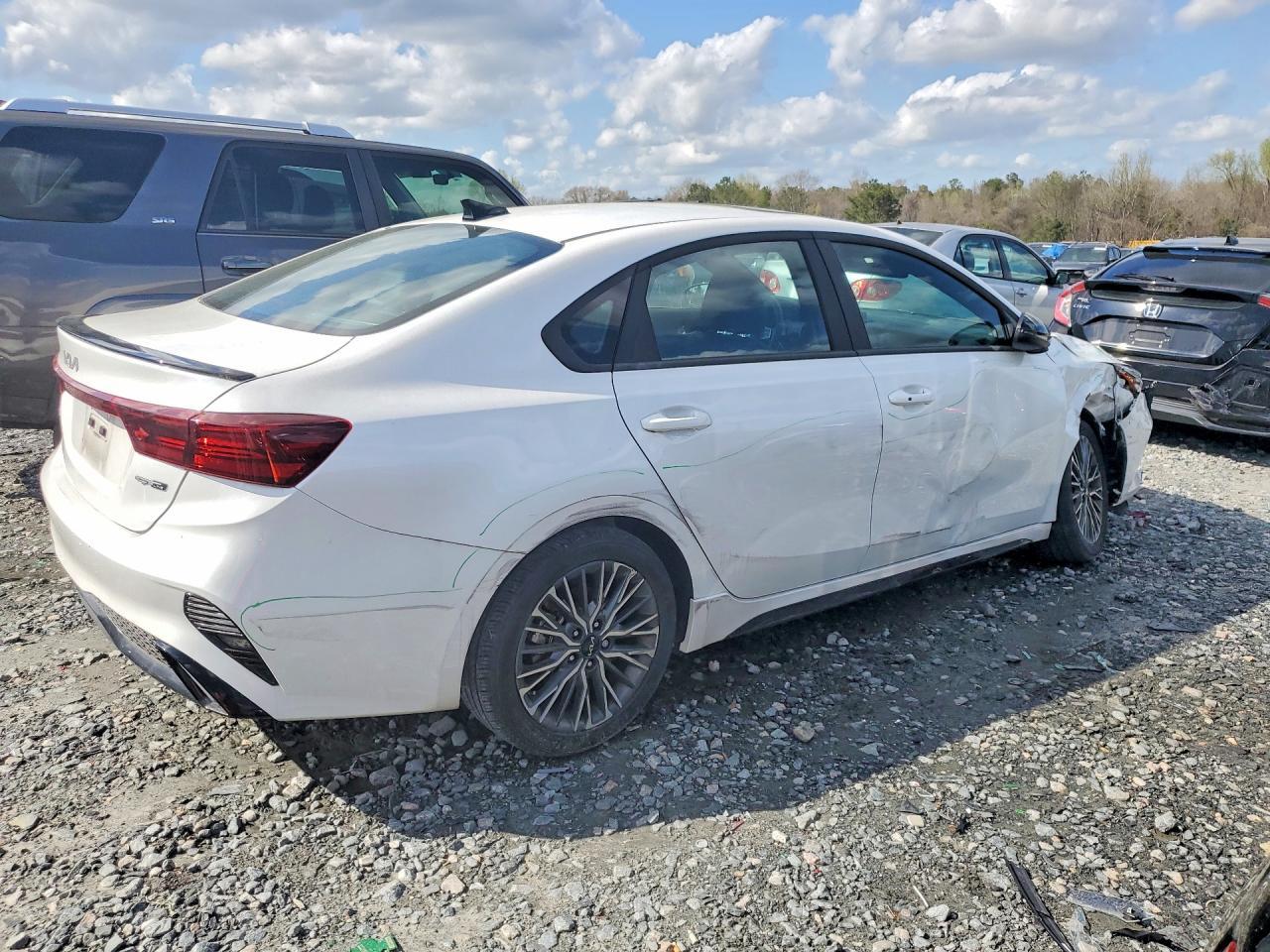 2024 KIA FORTE