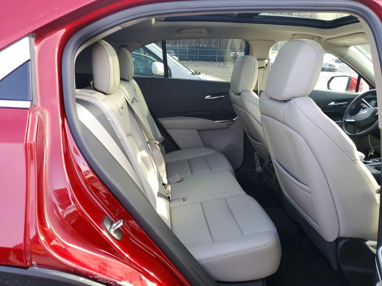 2023 CADILLAC XT4