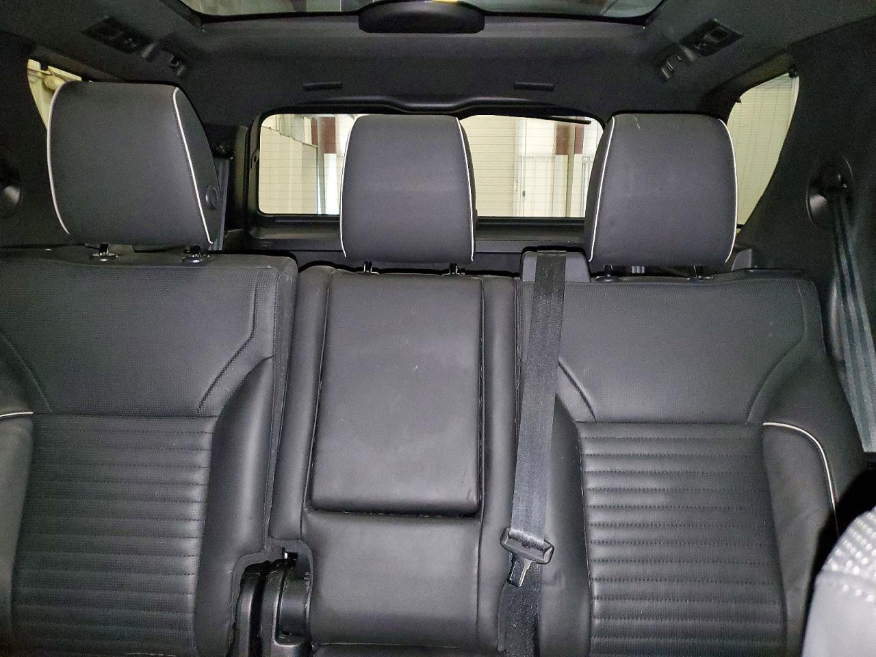 2017 LAND ROVER Discovery
