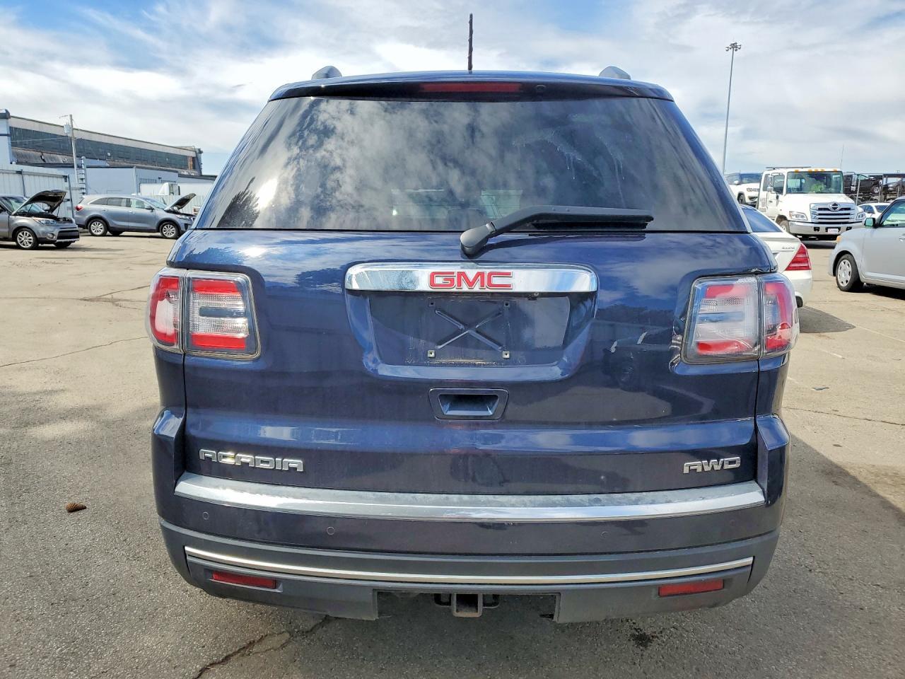 2015 GMC ACADIA