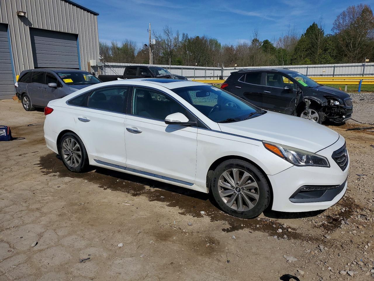 2016 HYUNDAI SONATA