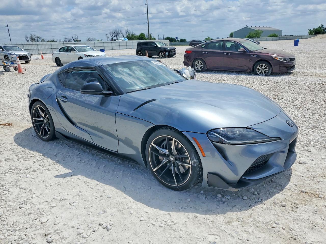 2022 TOYOTA Supra