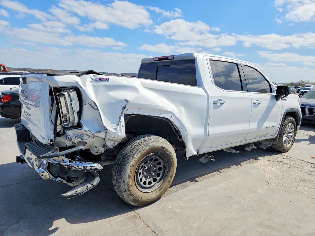 2021 GMC Sierra