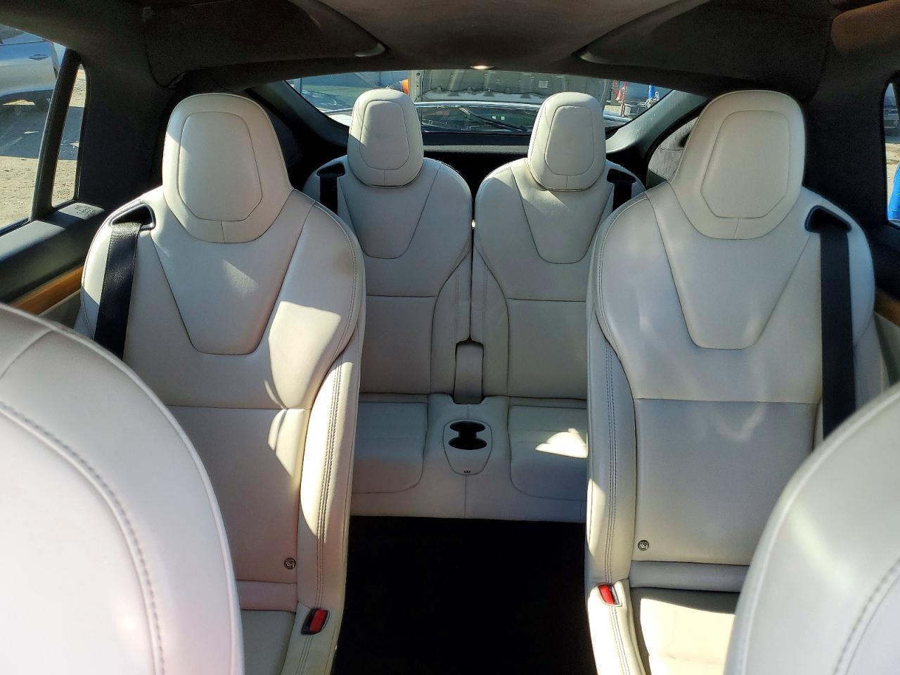 2021 TESLA MODEL X