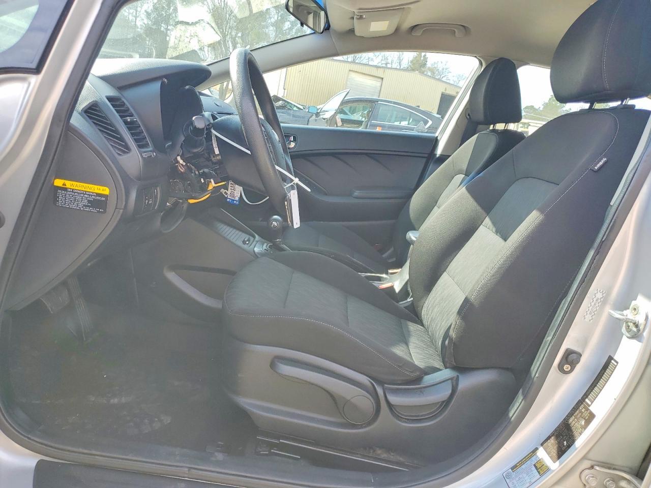2016 KIA FORTE