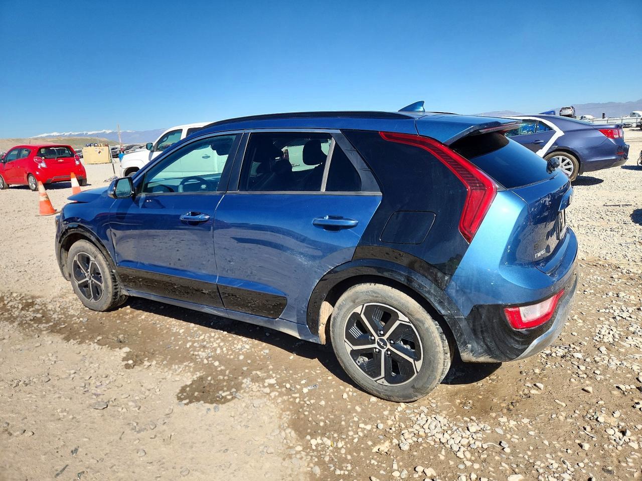 2023 KIA Niro