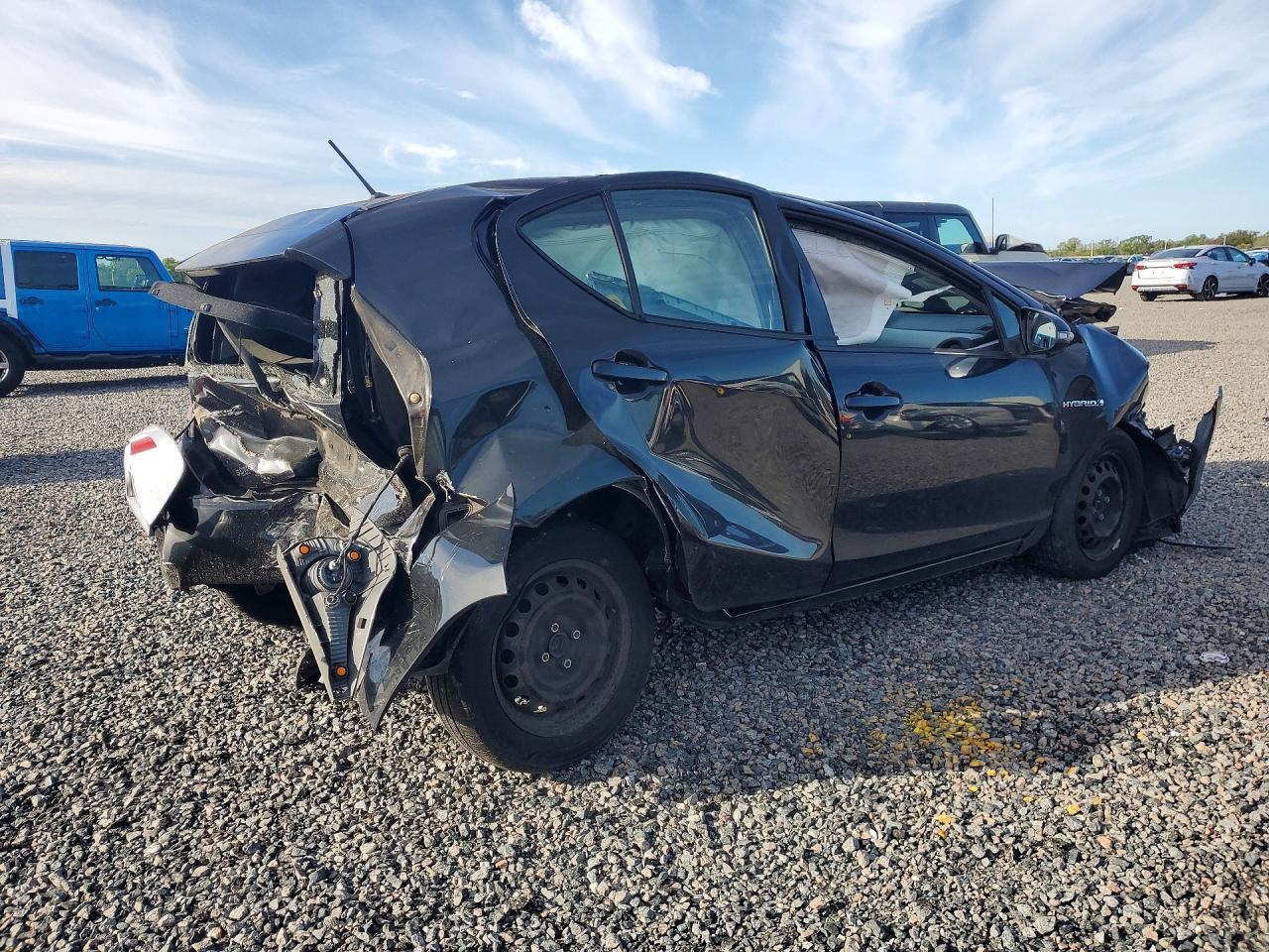 2012 TOYOTA Prius c