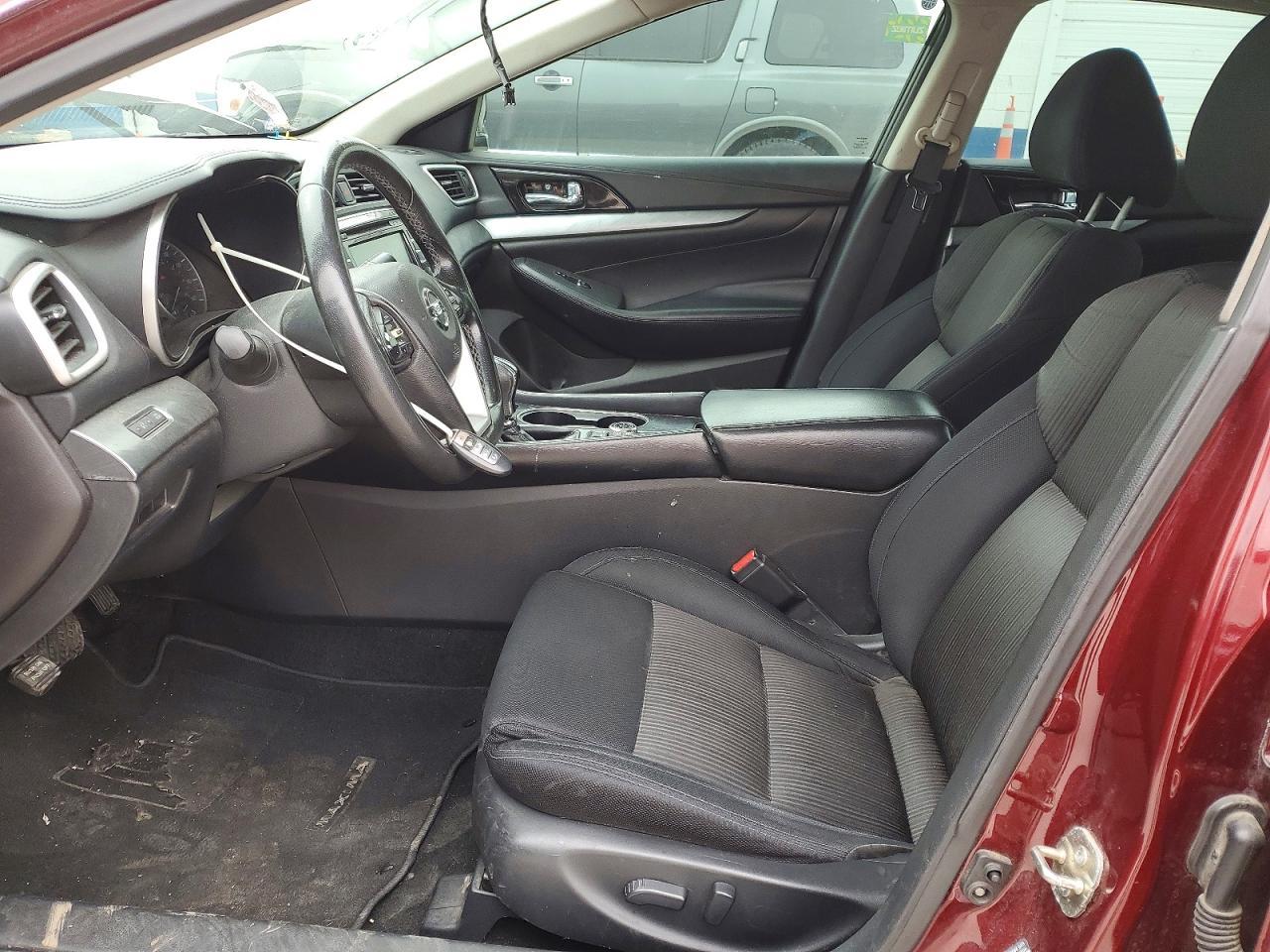 2016 NISSAN Maxima