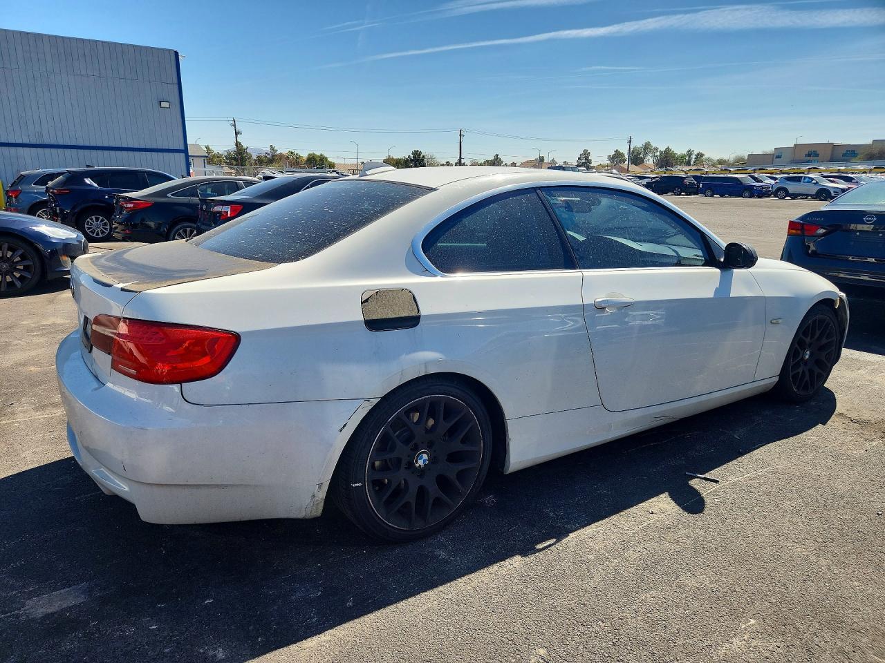 2011 BMW 3 SERIES
