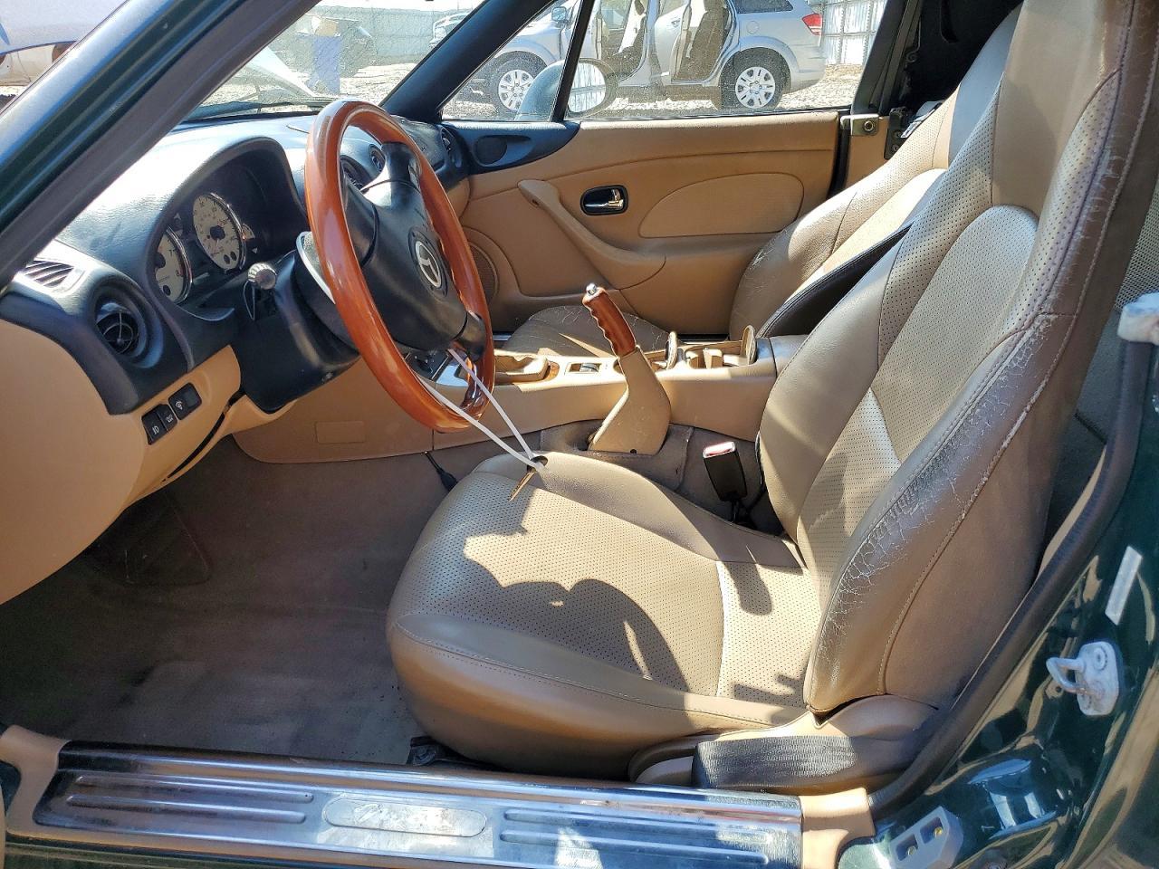 2001 MAZDA MX-5 Miata